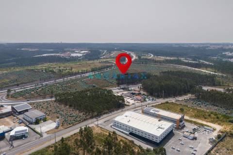 ANG390 - Terreno Industrial para Venda na Barosa, Leiria