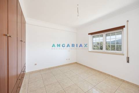 ANG987 - Prédio para Venda em Pedreiras, Porto de Mós, Leiria