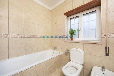 ANG987 - Prédio para Venda em Pedreiras, Porto de Mós, Leiria