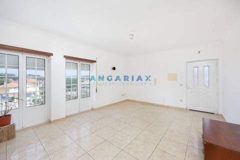 ANG987 - Prédio para Venda em Pedreiras, Porto de Mós, Leiria