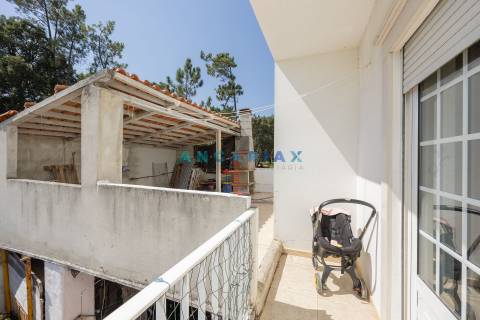 ANG987 - Prédio para Venda em Pedreiras, Porto de Mós, Leiria