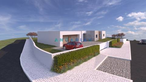 ANG1016 - Terreno de 3345m2 à Venda em Maceira, Leiria