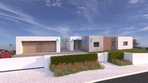 ANG1016 - Terreno de 3345m2 à Venda em Maceira, Leiria