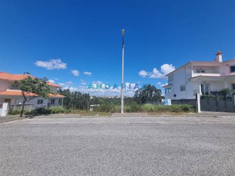 ANG1085 – Lote de 550m2 para Venda em Casal de Matos, Leiria