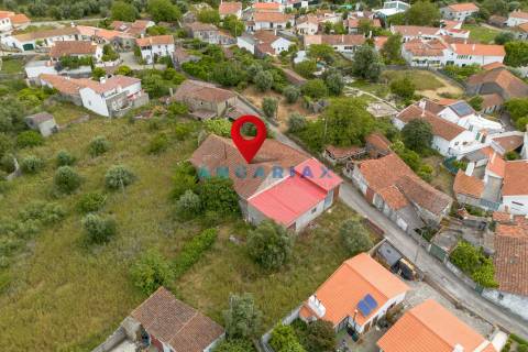 ANG1100 – Lagar para Venda em Alcaria, Porto de Mós