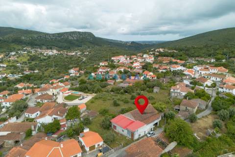 ANG1100 – Lagar para Venda em Alcaria, Porto de Mós