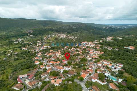 ANG1100 – Lagar para Venda em Alcaria, Porto de Mós