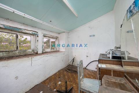 ANG1104 - Moradia T2+2 para Venda em Serro Ventoso, Porto de Mós