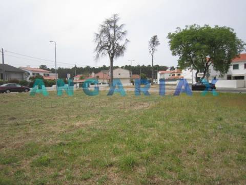 ANG1119 – Lote para Venda em Marinha Grande