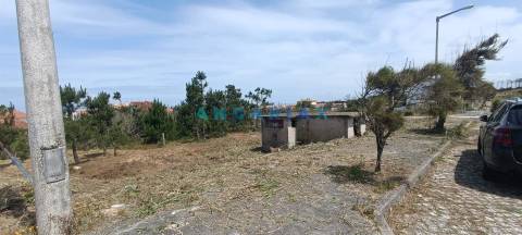 ANG1122 - Lote para Venda na Praia do Pedrógão