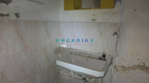 ANG1123 - Moradia T2+1 para Venda em Idanha-a-Nova