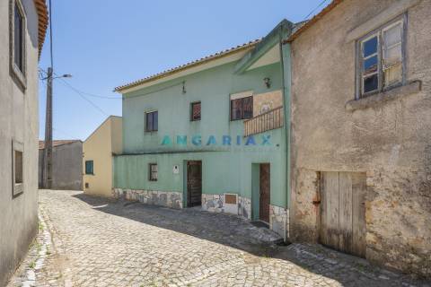 ANG1157 - Moradia T4 para venda em  Arega, Figueiró dos Vinhos