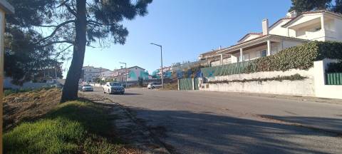 ANG1192 - Terreno com 416m2 para Venda em Leiria
