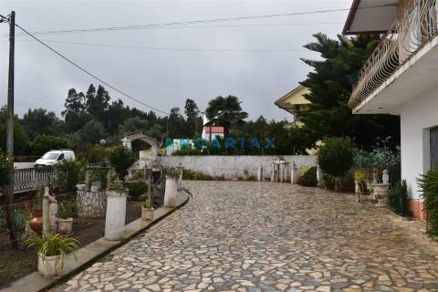 ANG1236 - Moradia T3 para Venda em Bairradas, Figueiró dos vinhos