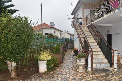 ANG1236 - Moradia T3 para Venda em Bairradas, Figueiró dos vinhos