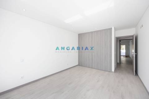ANG1293 - Moradia T3 para Venda em Leiria