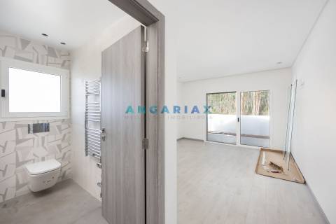 ANG1293 - Moradia T3 para Venda em Leiria