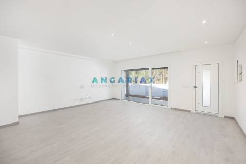 ANG1293 - Moradia T3 para Venda em Leiria