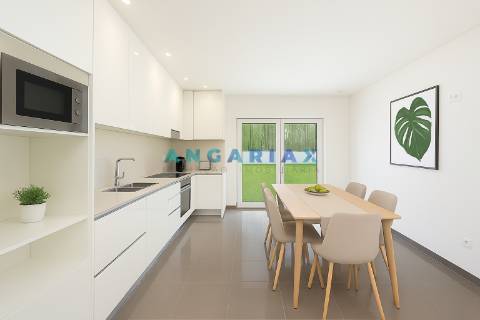 ANG1293 - Moradia T3 para Venda em Leiria