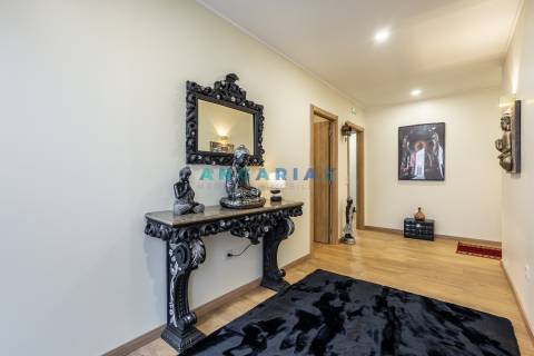 ANG1328 - Moradia T4 para Venda em Porto de Mós