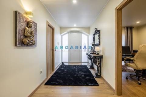 ANG1328 - Moradia T4 para Venda em Porto de Mós