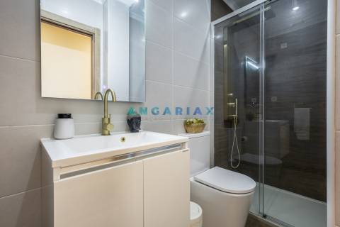 ANG1328 - Moradia T4 para Venda em Porto de Mós