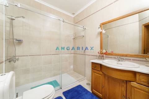 ANG1055 - Moradia T9 para Venda em Pedrógão Grande