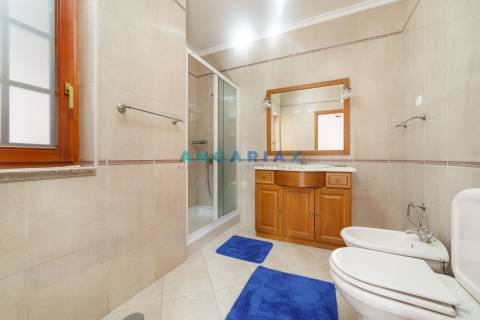 ANG1055 - Moradia T9 para Venda em Pedrógão Grande