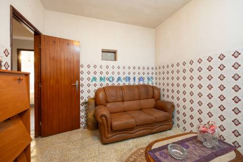ANG1332 - Moradia T3 para Venda em Amor, Leiria