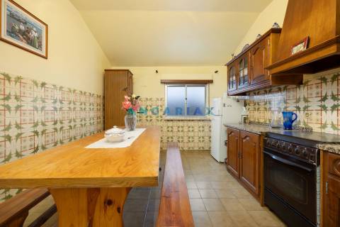 ANG1332 - Moradia T3 para Venda em Amor, Leiria