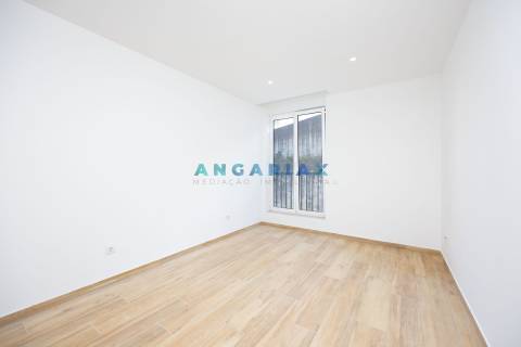 ANG1336 - Apartamento T1 para Venda em Fátima, Ourém