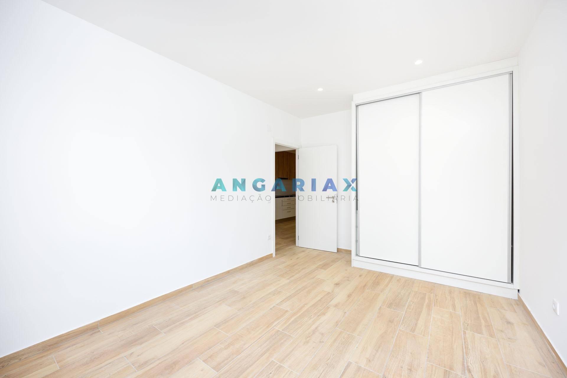 ANG1336 - Apartamento T1 para Venda em Fátima, Ourém