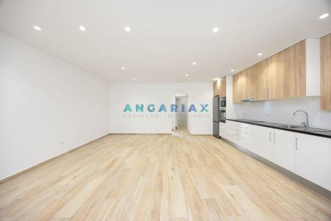 ANG1336 - Apartamento T1 para Venda em Fátima, Ourém