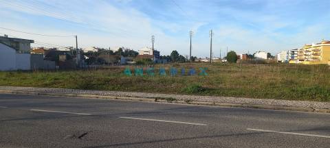 ANG1351 - Terreno para Venda em Marinha Grande