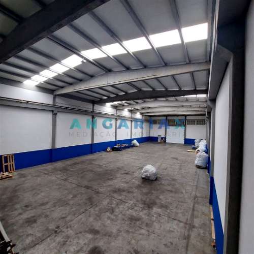 ANG1365 - Pavilhão com 630m² para Arrendamento em Ataija de Cima, Aljubarrota