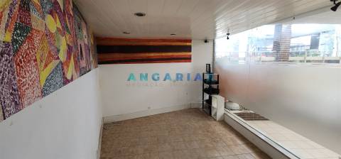 ANG1393 - Loja para Venda em Marinha Grande