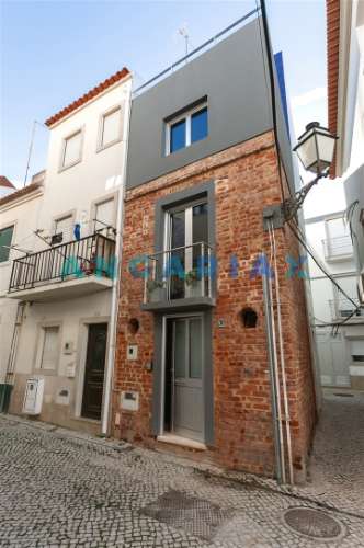 ANG1397 - Moradia T1 para Venda em Nazaré