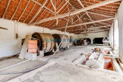 ANG1408 - Herdade T5 para Venda na Batalha