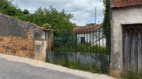 ANG1410 - Moradia T3  para Venda em Gesteira, Soure