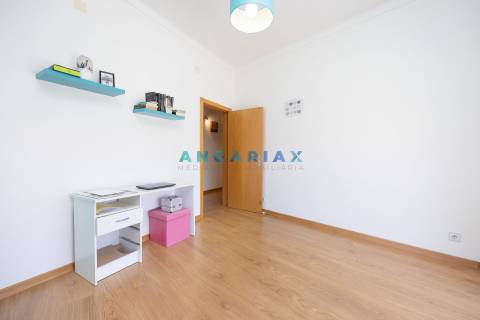 ANG1420 - Apartamento T3 para Venda em Valado dos Frades, Nazaré