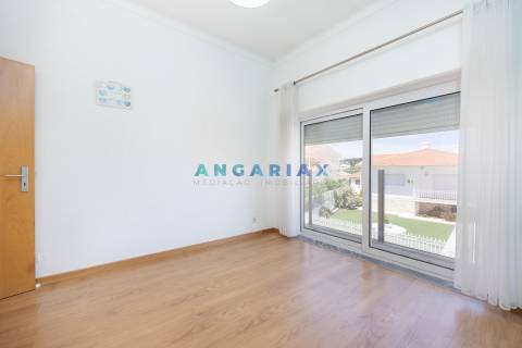 ANG1420 - Apartamento T3 para Venda em Valado dos Frades, Nazaré