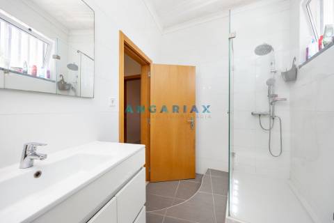 ANG1420 - Apartamento T3 para Venda em Valado dos Frades, Nazaré