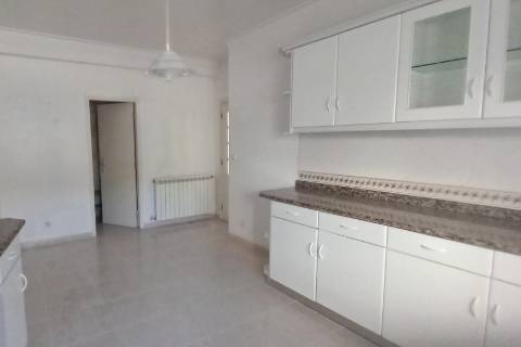 ANG1424 - Moradia T2 para Venda em Reguengo do Fetal, Batalha