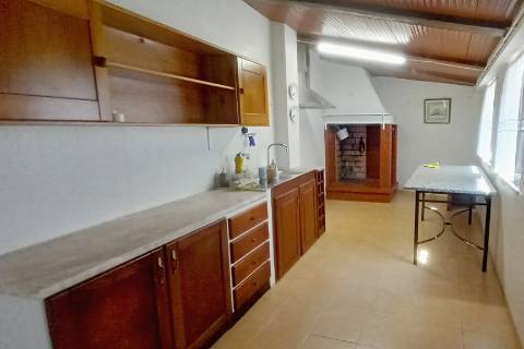 ANG1424 - Moradia T2 para Venda em Reguengo do Fetal, Batalha