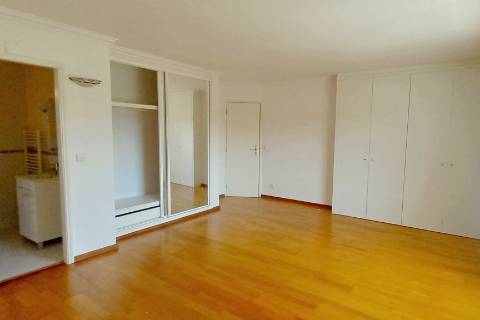 ANG1424 - Moradia T2 para Venda em Reguengo do Fetal, Batalha