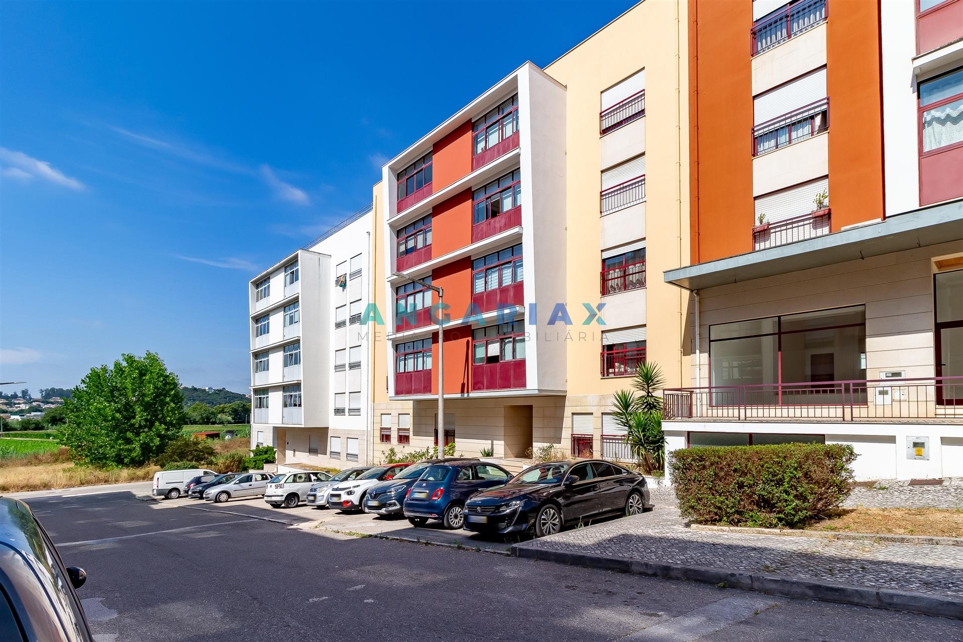 ANG1432 - Apartamento T3 Duplex para Venda em Leiria