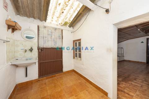 ANG1435 - Moradia T3 para Venda em Arrimal, Porto de Mós