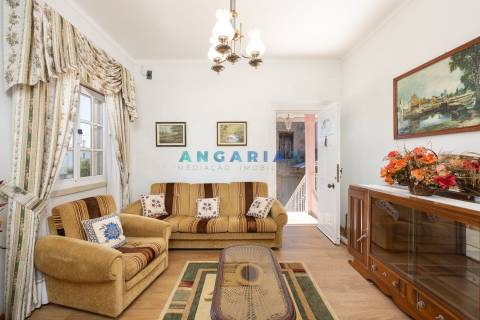 ANG1438 - Moradia T4 para Venda em Leiria