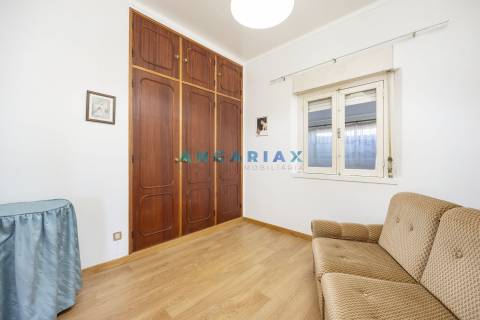 ANG1438 - Moradia T4 para Venda em Leiria