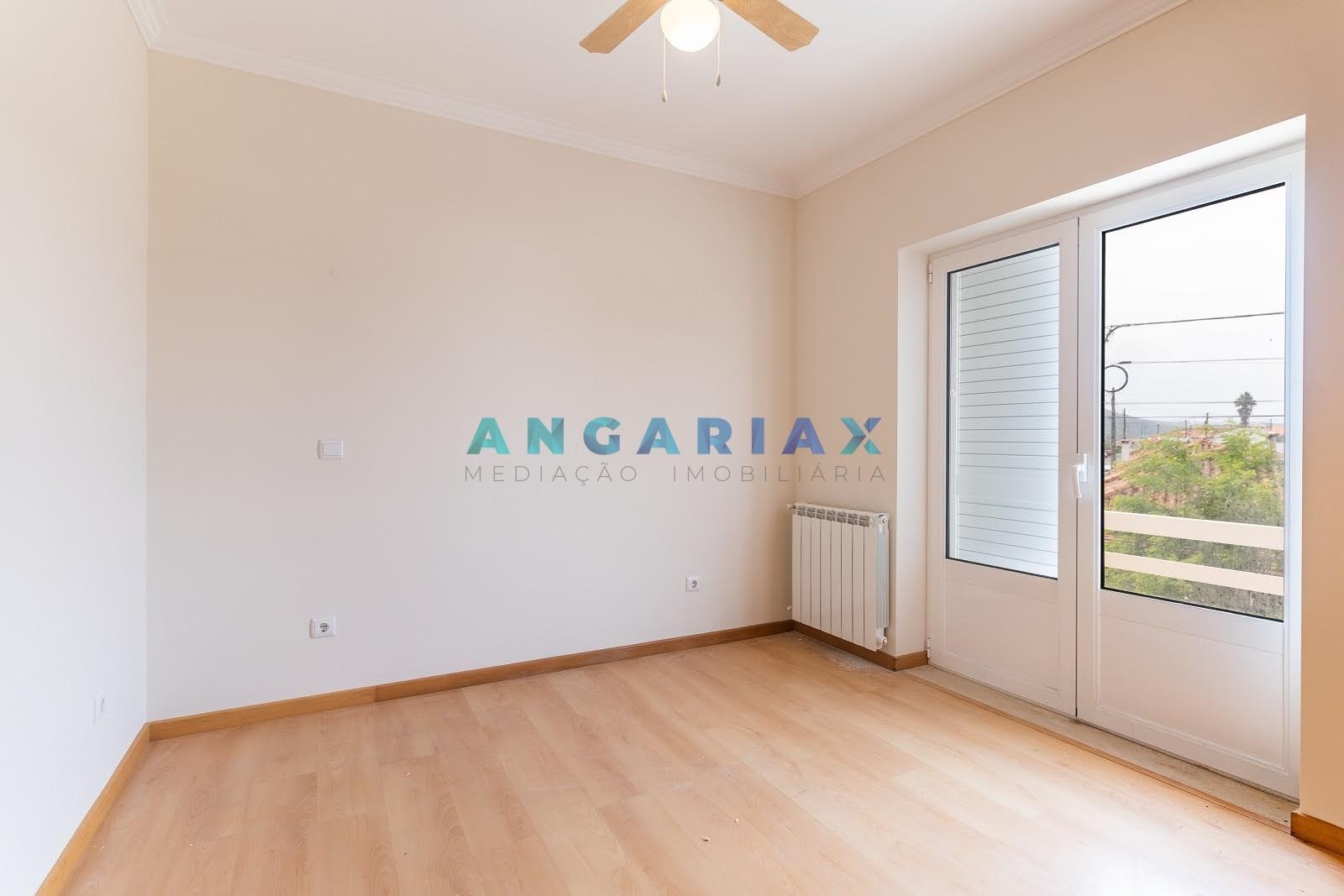 ANG1442 - Moradia T5 para Venda em Valado dos Frades, Nazaré